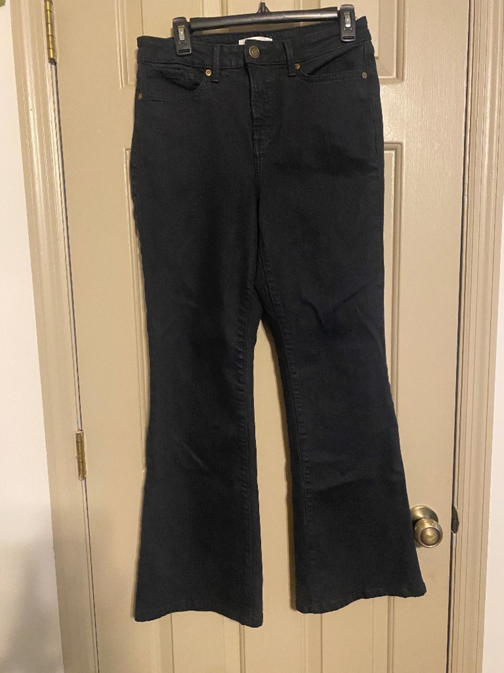 Lauren Conrad Women's Flare High-rise Black Jeans Size 8